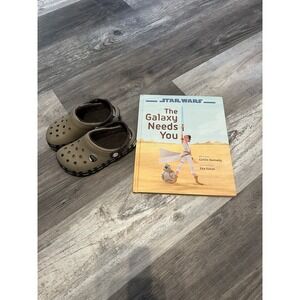 Star Wars  fleece lined Crocs Kids Childs 10-11‎ With Book